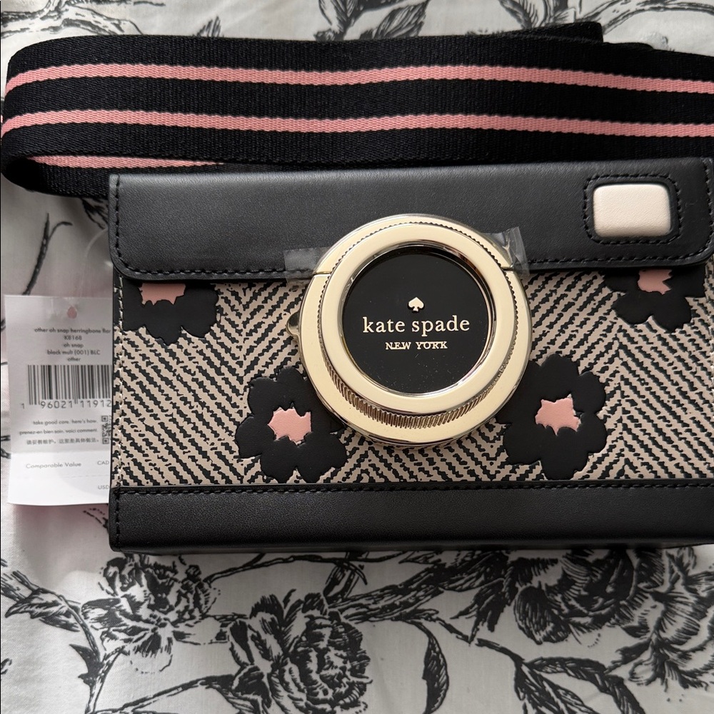New with tags- Kate Spade Black and Pink Floral Camera Bag
